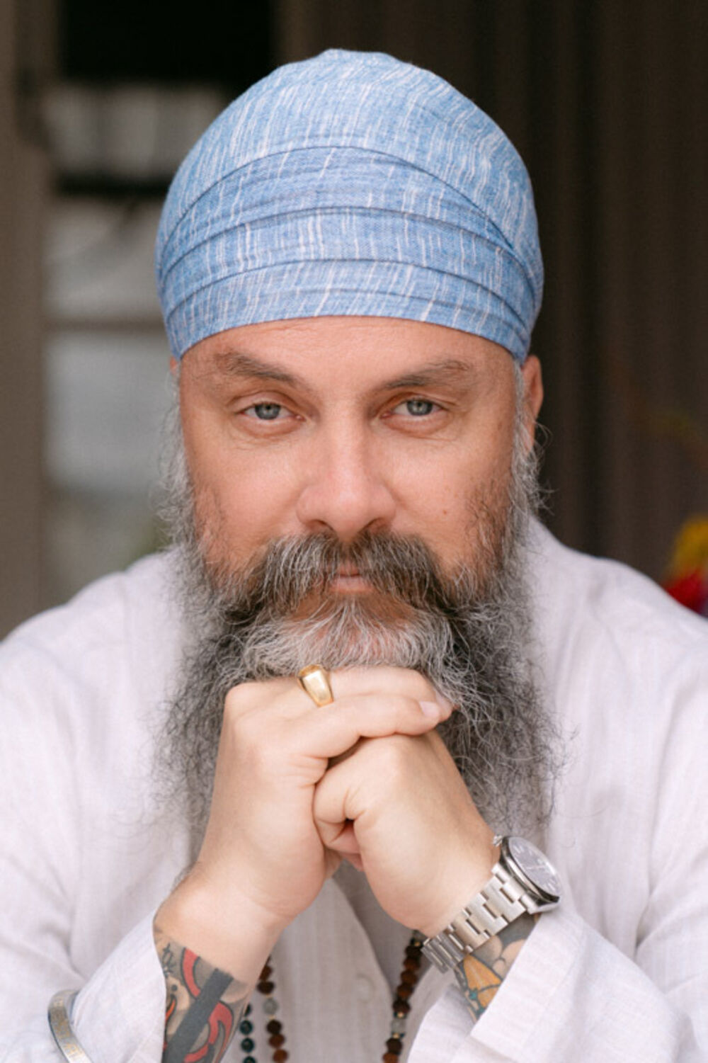 Jugat Guru in yoga practice